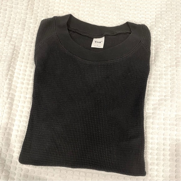 TNA Tops - LIKE NEW Aritzia TNA Waffle Knit Long Sleeve